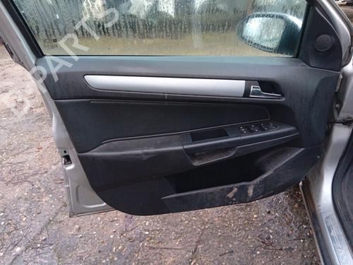 Seat buckle OPEL ASTRA H (A04) 1.7 CDTI (L48) | BP32305679I32