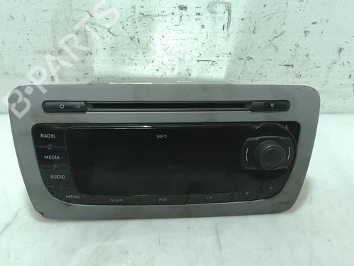 Used Radio Radio 38010571 38010571