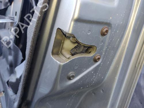 Used Front right lock FORD MONDEO III (B5Y) 2.0 TDCi (130 hp) 23209519