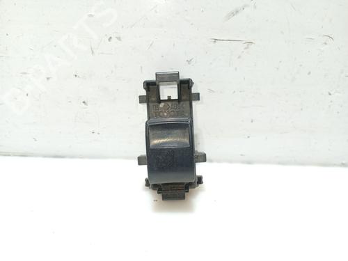 Commutateur TOYOTA AURIS Estate (_E18_) 1.8 Hybrid (ZWE186_, ZWE186R, ZWE186H) (136 hp) 31102197