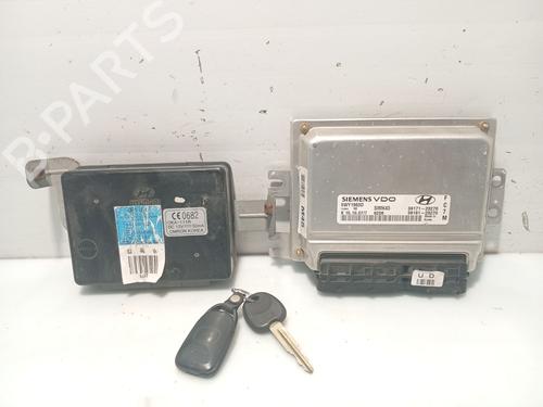 Used Engine control unit (ECU) HYUNDAI TUCSON (JM) 2.0 (141 hp) 25439430