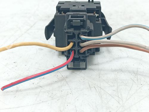 Headlight switch VW POLO (6N2) 1.4 16V | BP36153144I24 - Image 2