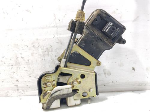 Venstre bagtil lås MAZDA 2 (DY) [2003-2007]  31099507