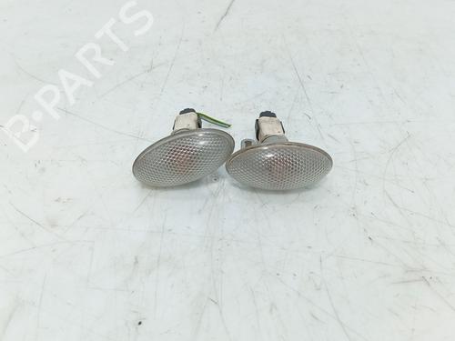 left-side-indicator-peugeot-307-3ac-2000-2001-2002-2003-2004-2005-2006-2007-2008-2009-2010-2011-2012-32305674 main image