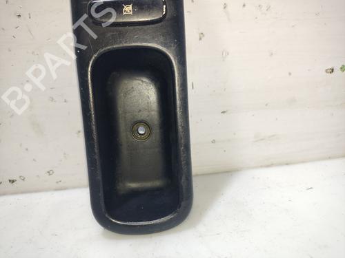 Left front window switch PEUGEOT 307 Break (3E) 2.0 HDI 90 | BP24949227I27