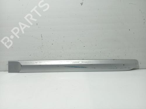 Dørliste PEUGEOT 308 I (4A_, 4C_) 2.0 HDi (136 hp) 31108136