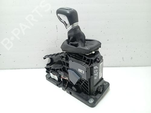 Selector da caixa VOLVO V90 II Estate (235) D4 (190 hp) 31102569