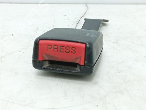 Engache cinturón Engache cinturón NISSAN CABSTAR E (TL_, VL_) 125.35, 125.45 (TL0, VL0) (125 hp) 34233071 34233071