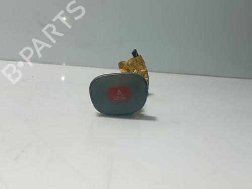 Used Warning switch RENAULT CLIO II (BB_, CB_) 1.2 (BB0A, BB0F, BB10, BB1K, BB28, BB2D, BB2H, CB0A,... (58 hp) 31107829