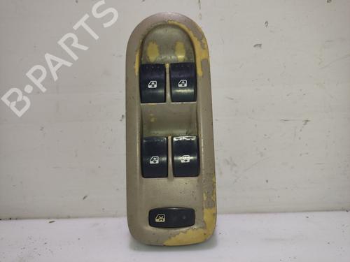 Used Left front window switch RENAULT SCÉNIC II (JM0/1_) 1.9 dCi (JM14) (131 hp) 23148397
