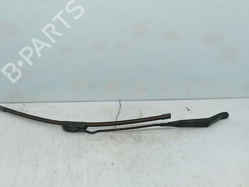 Used Front windshield wiper arm Front windshield wiper arm 36805215 36805215