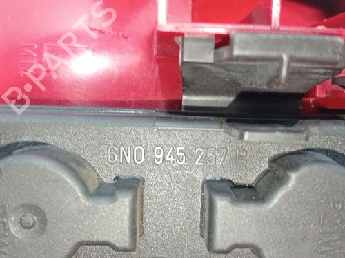 Left taillight VW POLO (6N2) 1.4 16V | BP36108156C34 - Image 5