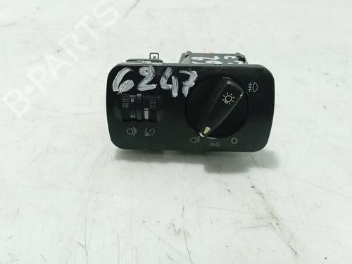 headlight-switch-seat-ibiza-ii-6k1-1993-1994-1995-1996-1997-1998-1999-2000-2001-2002-32096083 main image