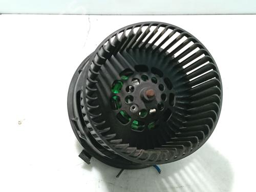 Used Heater blower motor PEUGEOT 107 (PM_, PN_) [2005-2016]  31320768