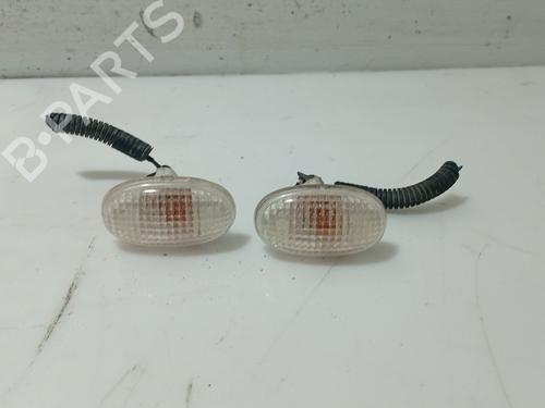 Used Left side indicator CHEVROLET AVEO / KALOS Hatchback (T200) 1.4 (83 hp) 31101654