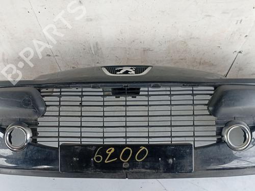 Used Front bumper Front bumper 39611667 39611667