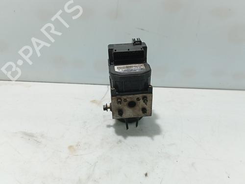 Módulo de ABS KIA SORENTO I (JC) 2.5 CRDi 4WD (140 hp) 31137404