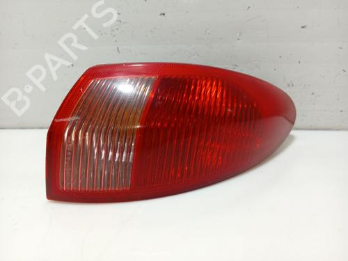 Used Right taillight ALFA ROMEO 147 (937_) 1.9 JTD (937.AXD1A, 937.BXD1A, 937.AXV1A, 937.BXB1A,... (115 hp) 31108111