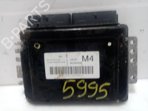 Used Control unit DAEWOO NUBIRA Saloon (J200) 1.6 (109 hp) 23421916