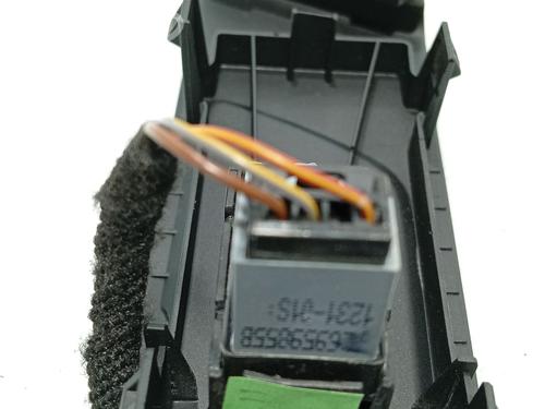 Right front window switch VW PASSAT B7 (362) 2.0 TDI | BP33809653I26 - Image 4