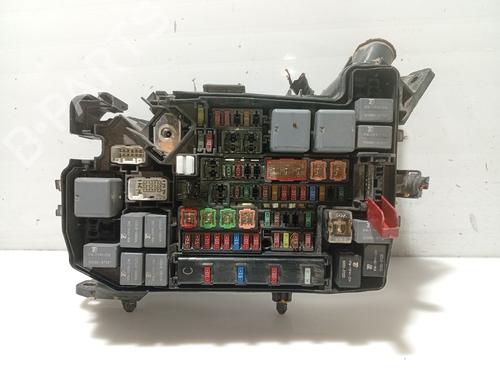 Caixa de fusíveis TOYOTA AURIS Estate (_E18_) 1.8 Hybrid (ZWE186_, ZWE186R, ZWE186H) (136 hp) 31108004