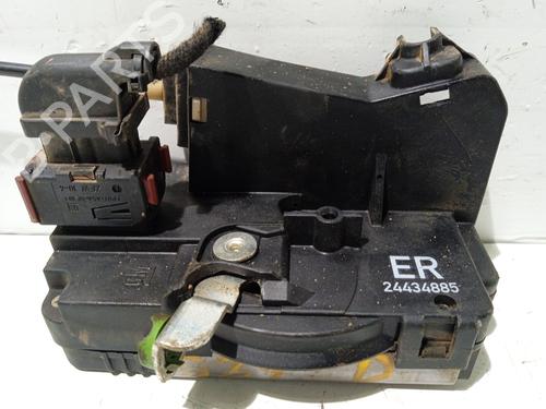 front-right-lock-opel-combo-box-bodympv-24434885-2001-19010633 main image