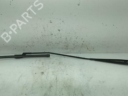 Used Front windshield wiper arm Front windshield wiper arm 38992611 38992611