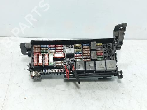 Used Fuse box Fuse box MERCEDES-BENZ M-CLASS (W164) ML 280 CDI 4-matic (164.120) (190 hp) 33868949 33868949