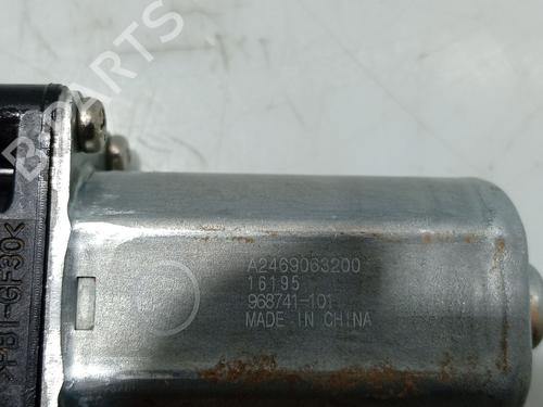Right rear window motor MERCEDES-BENZ A-CLASS (W176) A 200 CDI / d (176.008) | BP31111365E22