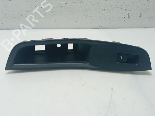 Used Right rear window switch MG MG ZS SUV (AZS1) 1.5 VTi (114 hp) 31595220