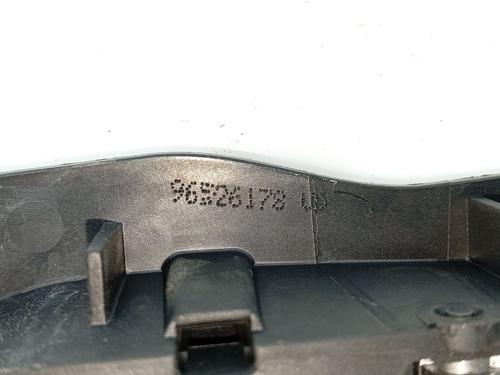 Front left interior door handle PEUGEOT 407 (6D_) 2.0 HDi 135 (6DRHRH, 6DRHRE, 6DRHRG, 6DRHRJ) | BP37871738I13 - Image 2