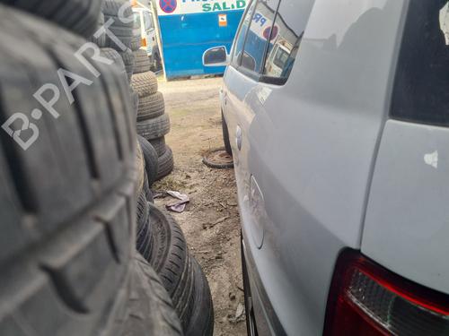 Right tailgate light KIA CARENS I MPV (FC, FJ) 2.0 CRDi | BP31102525C80 