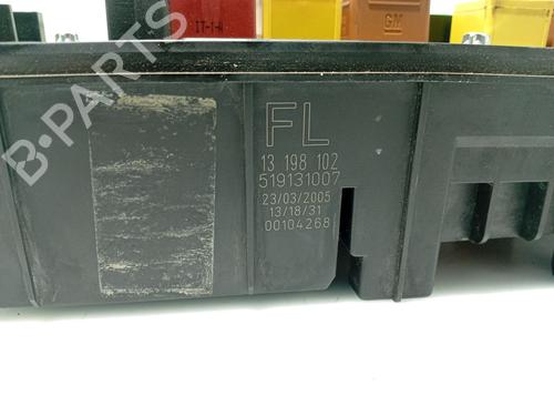 Fuse box OPEL VECTRA C (Z02)  | BP31103382E1  - Image 5