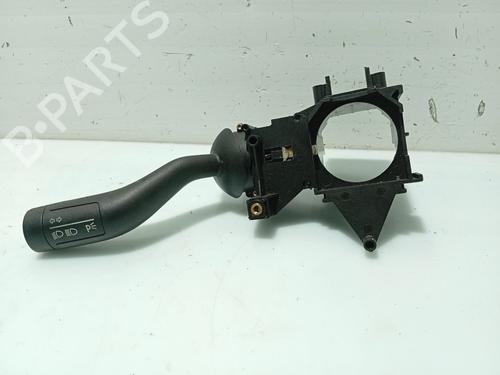 Used Steering column stalk VW TOUAREG (7LA, 7L6, 7L7) 2.5 R5 TDI (174 hp) 31103300