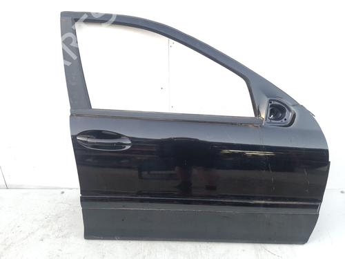Used Right front door MERCEDES-BENZ C-CLASS (W203) [2000-2007]  19000791