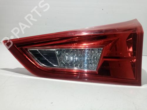 right-tailgate-light-toyota-auris-estate-_e18_-2013-2014-2015-2016-2017-2018-24694768 main image