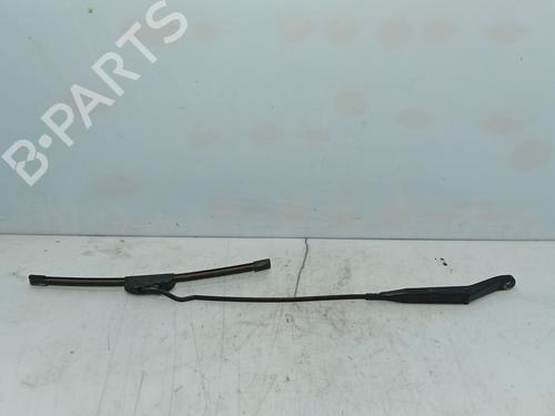 Used Front windshield wiper arm Front windshield wiper arm 36805214 36805214