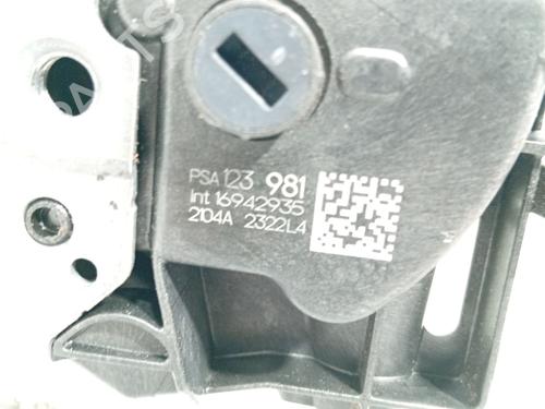 Front left lock CITROËN C3 III (SX) 1.2 PURETECH 82 | BP40298324C98 - Image 2
