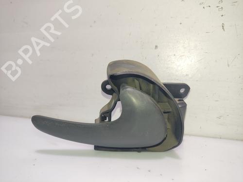 Used Front right interior door handle MERCEDES-BENZ SPRINTER 2-t Van (B901, B902) 208 CDI (901.661, 901.662, 902.661, 902.662) (82 hp) 24696731