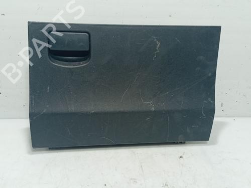 Vano posta oggetti Vano posta oggetti TOYOTA YARIS (_P9_) 1.33 VVT-i (NSP90_, NSP90R) (99 hp) 37239247 37239247