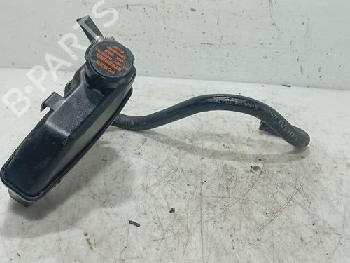 Used Power steering reservoir Power steering reservoir 37028370 37028370