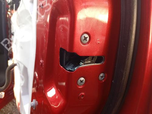 Used Front right lock RENAULT KADJAR (HA_, HL_) 1.6 dCi 130 (HLA4) (130 hp) 25617172