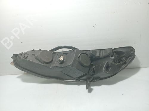 Right headlight PEUGEOT 407 (6D_) 1.8 16V (6D6FYC) | BP31106441C29