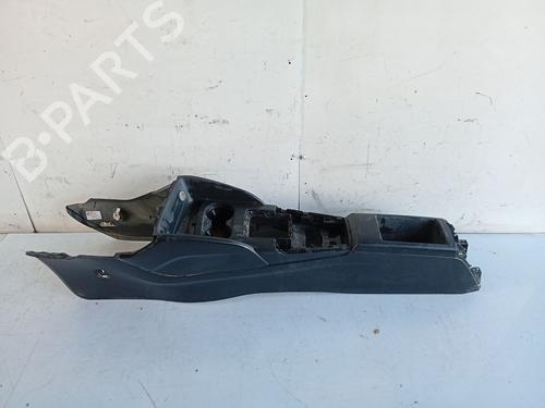 Console centrale Console centrale AUDI A3 Sportback (8VA, 8VF) 1.0 TFSI (115 hp) 34382877 34382877