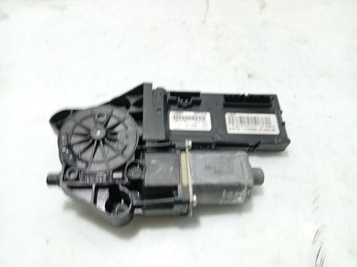 Portierruitmotor linksvoor RENAULT GRAND SCÉNIC III (JZ0/1_) 1.9 dCi (JZ0J, JZ0N, JZ1K, JZ1S) (131 hp) 31107906