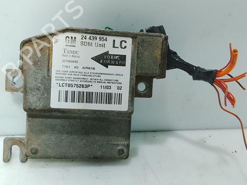 ecu-airbags-opel-corsa-c-x01-2000-2001-2002-2003-2004-2005-2006-2007-2008-2009-38647248 main image