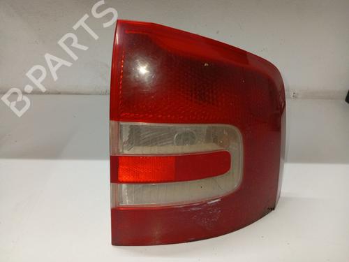 Feu arrière droit SKODA OCTAVIA II Combi (1Z5) [2004-2013]  31102289