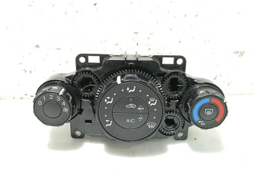 AC Styreenhet / Manøvreringsenhet FORD FIESTA VI (CB1, CCN) 1.0 EcoBoost (100 hp) 31107662