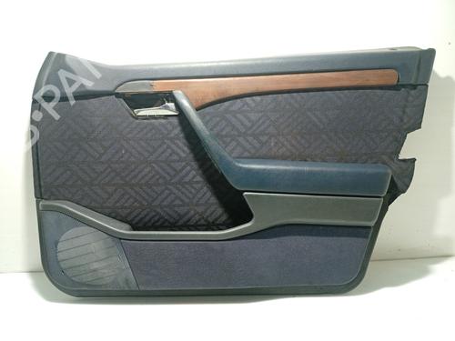 Pannello interno anteriore destro MERCEDES-BENZ C-CLASS (W202) C 220 (202.022) (150 hp) 31105901