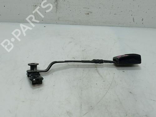 seat-buckle-vw-new-beetle-9c1-1c1-1998-1999-2000-2001-2002-2003-2004-2005-2006-2007-2008-2009-2010-2011-2012-36412249 main image